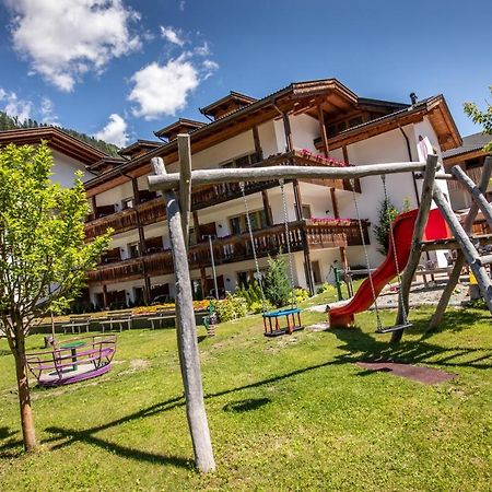 Familienhotel Viktoria ウルティモ エクステリア 写真