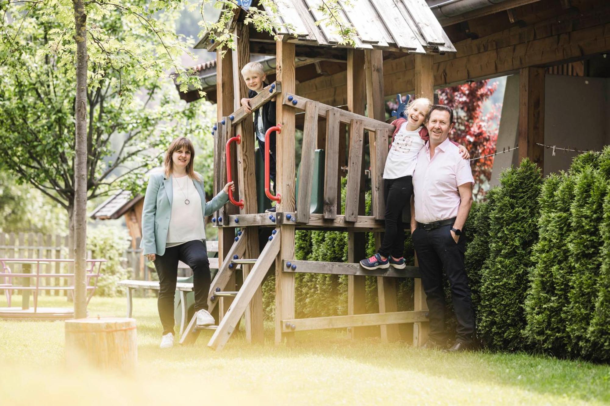 Familienhotel Viktoria ウルティモ エクステリア 写真